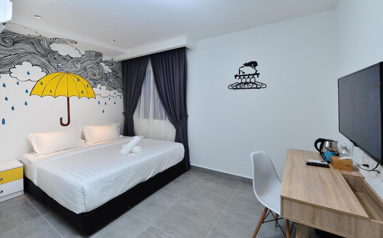 Smile Hotel Shah Alam Seksyen 9 外观 照片