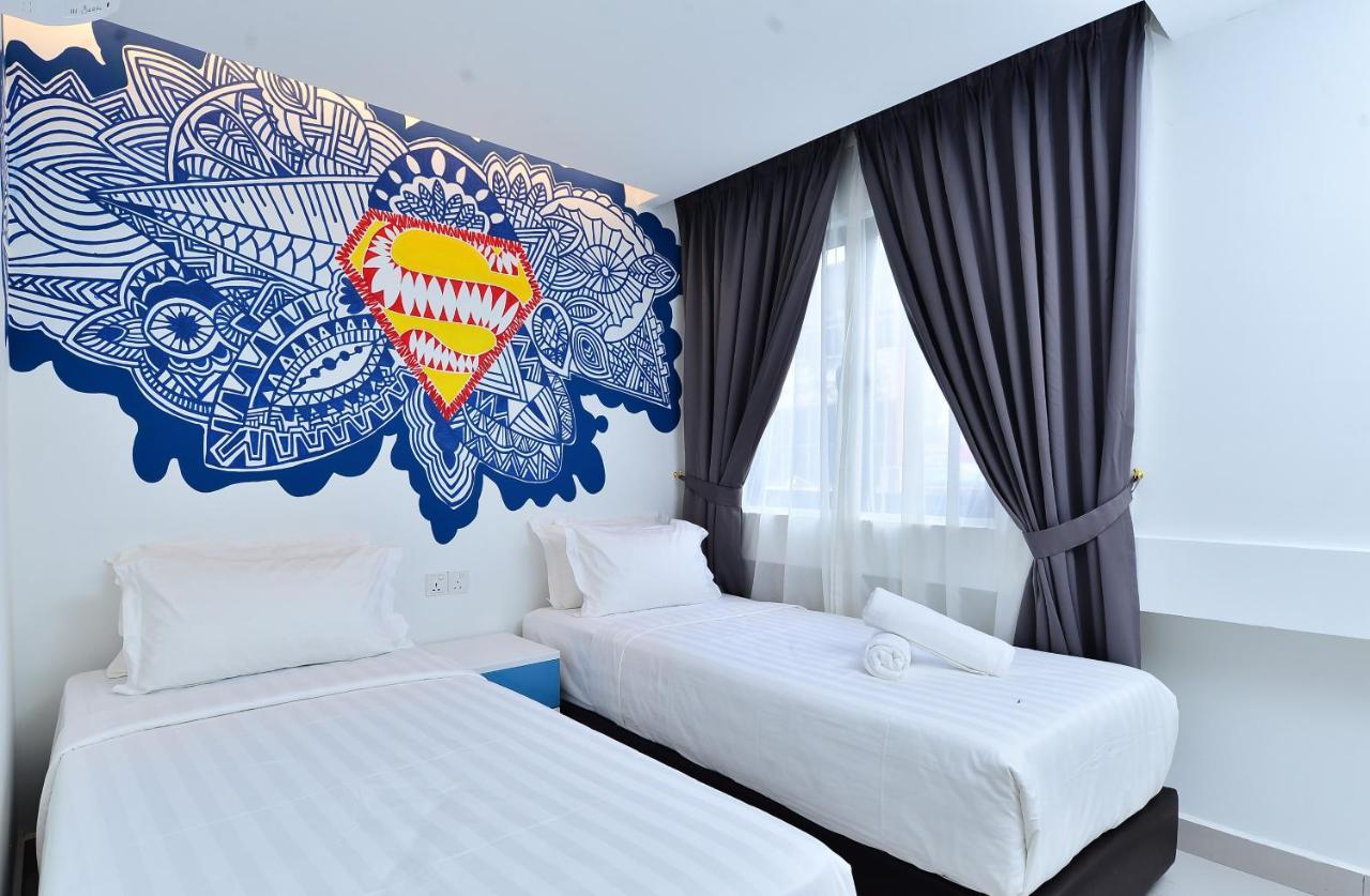Smile Hotel Shah Alam Seksyen 9 外观 照片